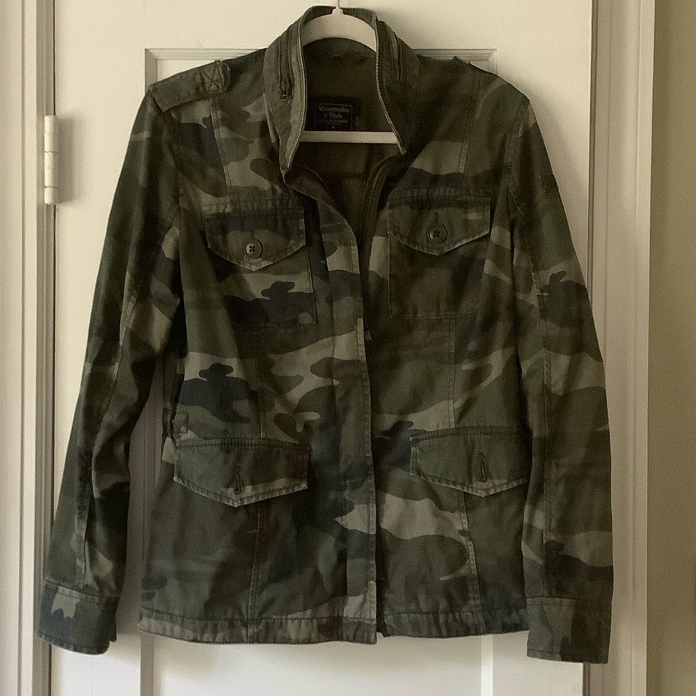 Camouflage Utility Jacket for Women
